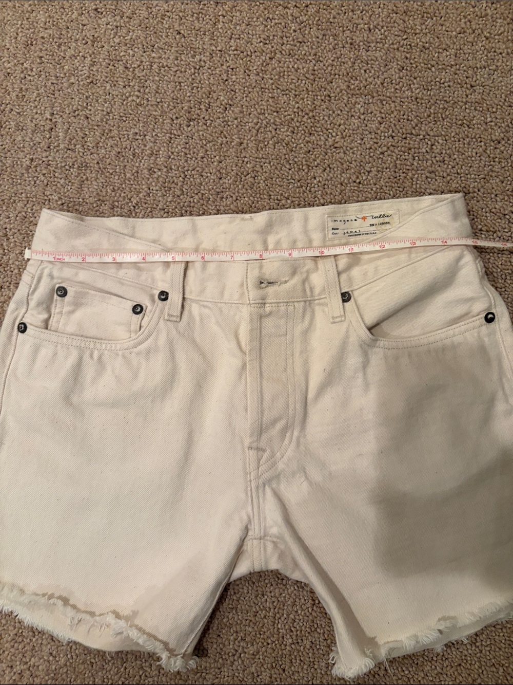 imogene + willie Cream Raw-Hem Denim Shorts - Picture 6 of 7